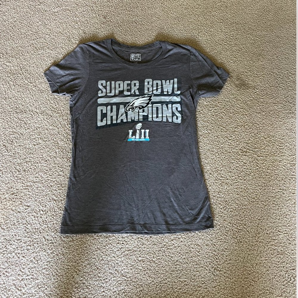 Eagles Super Bowl Champions Women's Tshirt